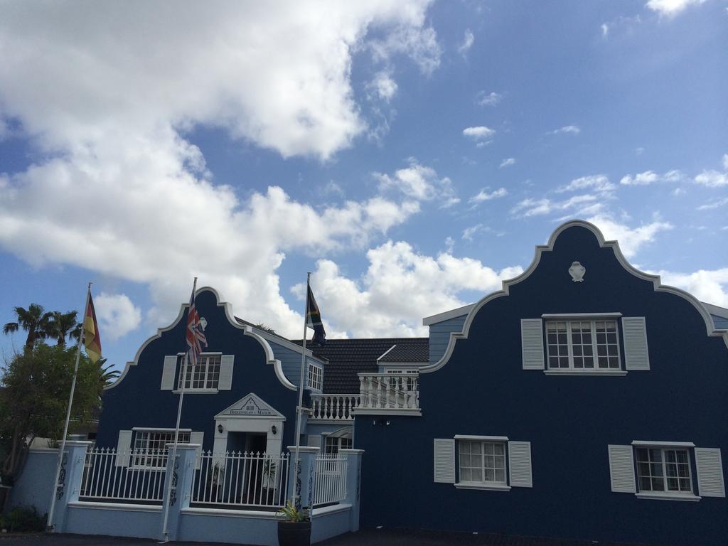 Birkenhead Manor Hotel Bloubergstrand Exterior photo